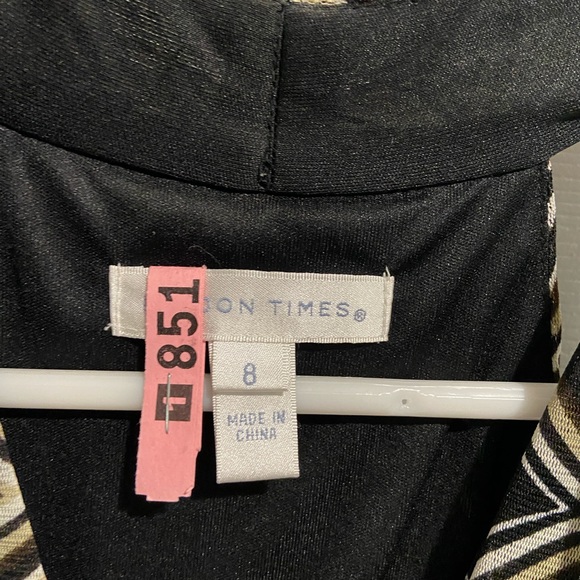 London Times Dress - Picture 6 of 8